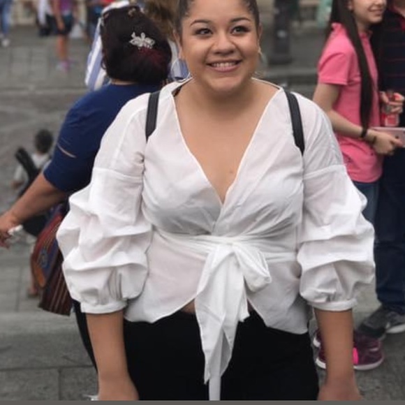 WORN ONCE White Rushed Lantern Sleeve Wrap Blouse - Picture 2 of 11